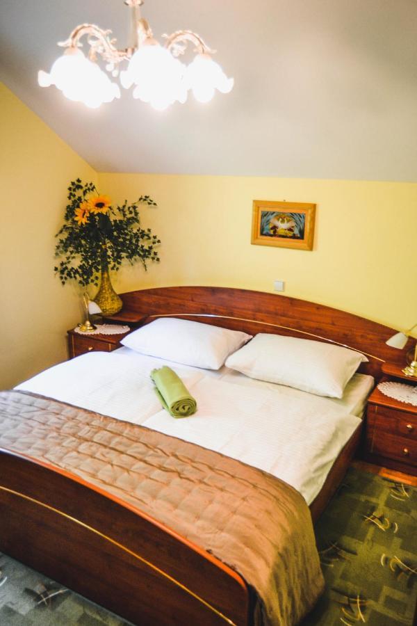 Apartmaji Krebs Mezica Buitenkant foto